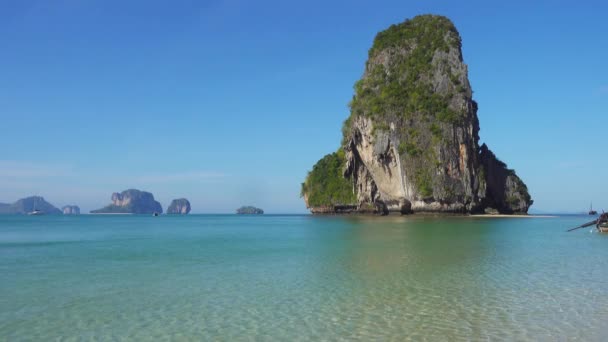 Krajina Tropickou Pláží Pranang Beach Skály Krabi Thajsko — Stock video