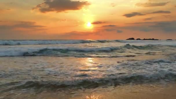 Hermoso Paisaje Con Puesta Sol Mar Tropical Playa — Vídeos de Stock