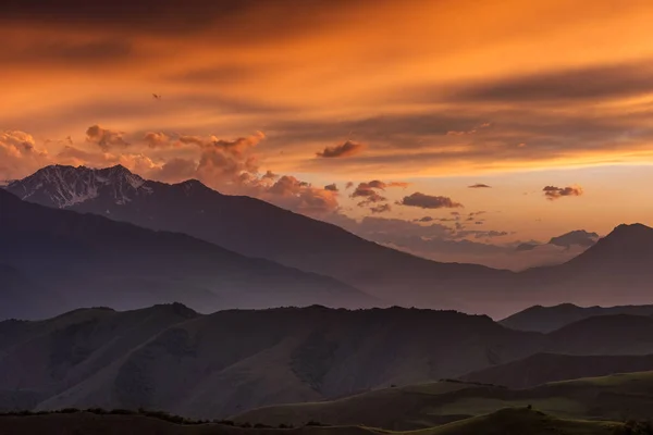 Beautiful Sunset Smoky Mountains Caucasus Mountains — Stockfoto