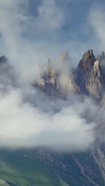 Landscape Mother Law Teeth Mountain Naujiza Fantastic Cliffs Clouds Caucasus — Vídeo de Stock