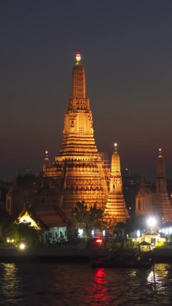 Paisagem Com Wat Arun Crepúsculo Templo Budista Localizado Longo Rio — Vídeo de Stock