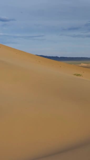 Gyönyörű Táj Sivatagban Naplementekor Nagyítsd Időapszist Függőleges Videó — Stock videók