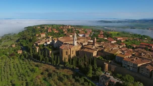 Stare Włoskie Miasto Szczycie Wzgórza Mgle Widok Powietrza Toskanii — Wideo stockowe