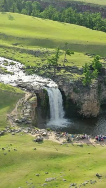 Luftaufnahme Des Orchon Wasserfalls Der Zentralmongolei Vertikales Video — Stockvideo