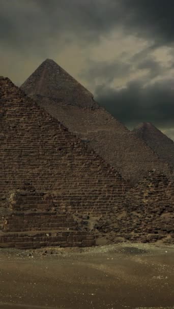 Timelapse Sunset Clouds Great Pyramids Giza Cairo Egypt Vertical Video — Video Stock