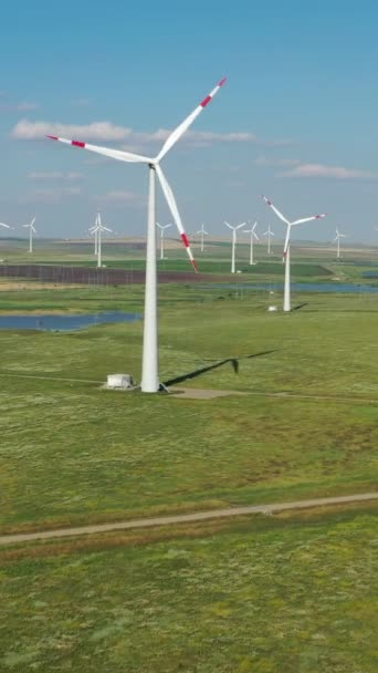 Aerial View Windmills Wind Turbine Wind Farm Rotation Generate Electricity — Stok video