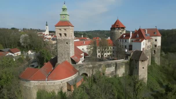 奥地利布尔根兰州Burg Schlaining城堡的空中景观 — 图库视频影像