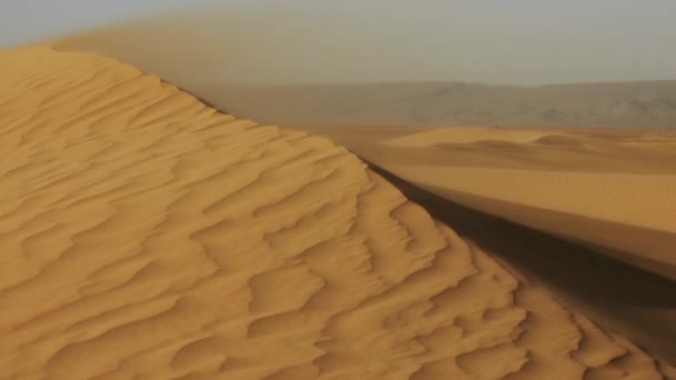Kum Kum Tepeleri Rüzgar Sahra Çölü Üzerinde Üfleme — Stok video