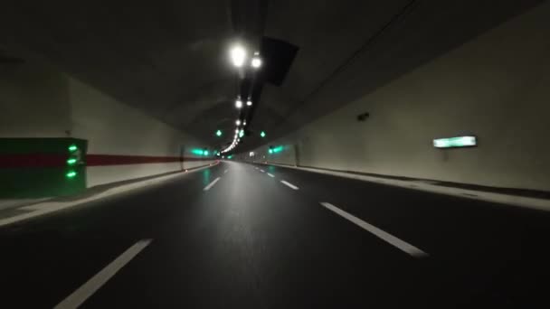 Pov Snabb Bil Körning Tunnel Motorvägen — Stockvideo
