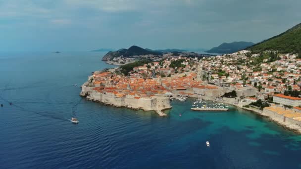 Vista Aérea Dubrovnik Ciudad Costa Sur Croacia Del Mar Adriático — Vídeo de stock
