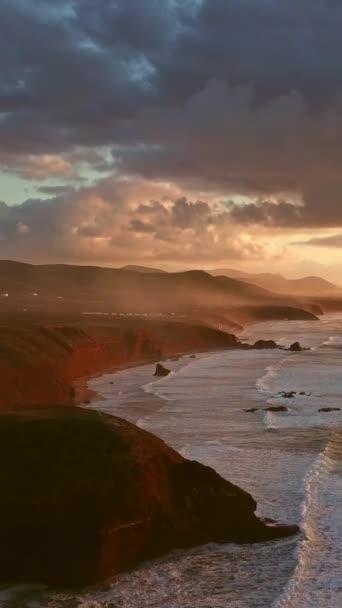 Vista Aerea Sulla Spiaggia Legzira Con Rocce Arco Sulla Costa — Video Stock