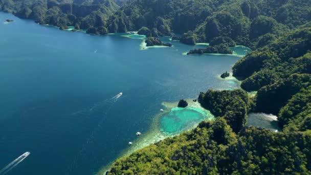 Filipinler Deki Tropikal Coron Adası Nın Havadan Görünüşü Mavi Göller — Stok video