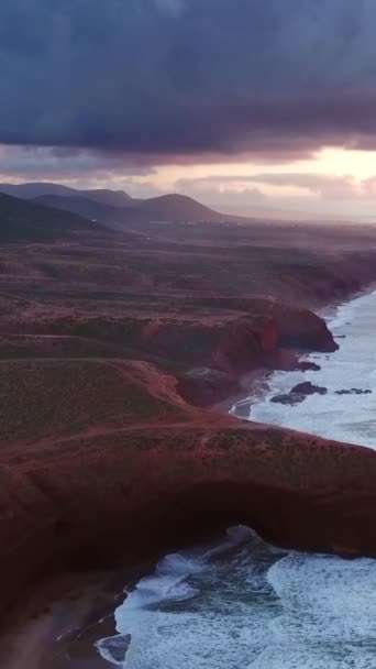 Вид Повітря Пляж Legzira Арочними Скелями Узбережжі Атлантики Заході Сонця — стокове відео