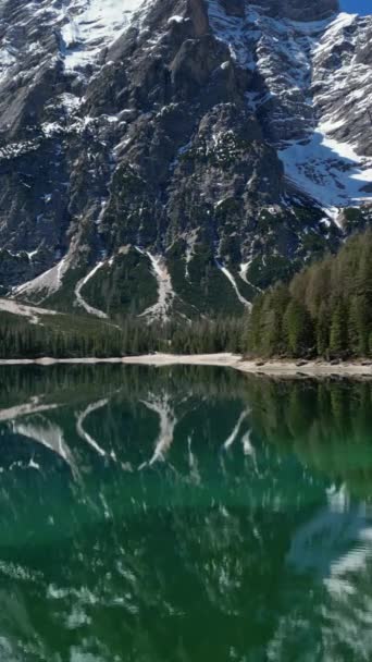 Vista Aérea Montanha Lago Braies Lago Braies Dolomite Alps Tirol — Vídeo de Stock