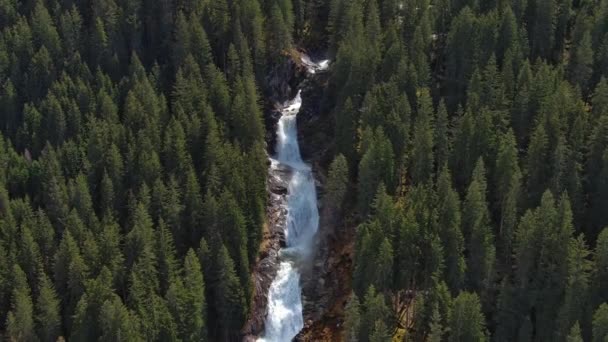 Letecký Pohled Krimml Vodopády Slunečného Dne Národní Park Vysoké Taury — Stock video