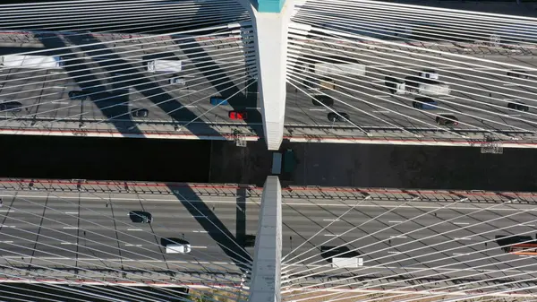 Pemandangan Atas Udara Jembatan Kabel Dengan Mobil Petersburg Stok Gambar
