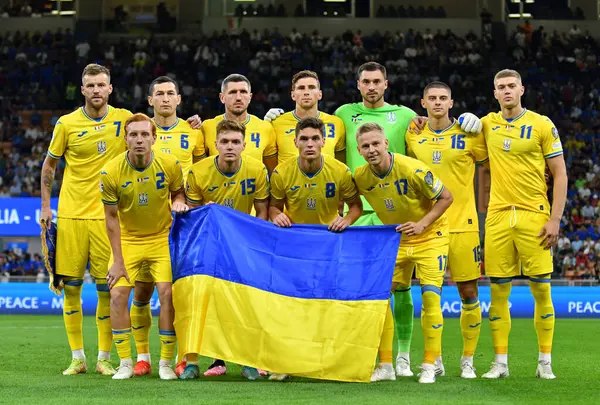 stock image Milan, Italy - September 11, 2023: Players of Ukraine National Team pose for a group photo before the UEFA EURO 2024 Qualifying game Italy v Ukraine at Stadio San Siro in Milan, Italy