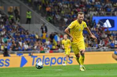 Milan, İtalya - 11 Eylül 2023: Ukraynalı Andriy Yarmolenko, Milan 'daki Stadio San Siro' da oynanan UEFA EURO 2024 ön eleme maçında gol attı. Ukrayna 1-2 kaybetti