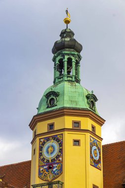 Almanya 'nın Leipzig kentindeki Markt Meydanı' ndaki (Marktplatz) Eski Belediye Binası (Almanca: Altes Rathaus) binası. Almanya 'nın en önemli laik Rönesans binalarından biri.