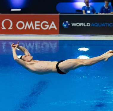 Berlin, Almanya - 24 Mart 2024: Lars RUDIGER, Almanya 'nın Berlin kentinde düzenlenen Dünya Sucul Dalış Şampiyonası Erkekler 3 metre Springboard Finali' nde sahne aldı.