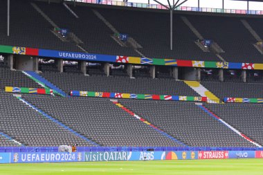 Berlin, Almanya - 14 Haziran 2024: Hırvatistan Milli Futbol Takımı 'nın İspanya' ya karşı oynadığı UEFA 2024 maçı öncesinde Açık antrenman sırasında Berlin Tribünleri