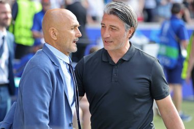 Berlin, Almanya - 29 Haziran 2024: İtalyan teknik direktör Luciano Spalletti (L) ve İsviçreli teknik direktör Murat Yakin, UEFA EURO 2024 Round 16.
