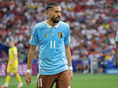 Stuttgart, Almanya - 26 Haziran 2024: Belçikalı Yannick Carrasco 'nun Portresi (# 11) UEFA EURO 2024 grup oyunu sırasında Stuttgart' taki Stuttgart Arena 'da Ukrayna v Belçika