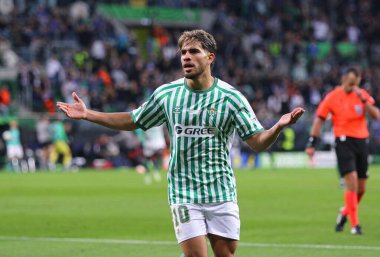 Wroclaw, Polonya - 28 Mayıs 2025: Real Betis 'ten Abdessamad Ezzalzouli (Ez Abde), Wroclaw, Polonya' daki Stadion Wroclaw 'da oynanan UEFA Konferans Ligi final maçında Chelsea' ye gol attıktan sonra tepki gösterdi.