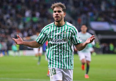 Wroclaw, Polonya - 28 Mayıs 2025: Real Betis 'ten Abdessamad Ezzalzouli (Ez Abde), Wroclaw, Polonya' daki Stadion Wroclaw 'da oynanan UEFA Konferans Ligi final maçında Chelsea' ye gol attıktan sonra tepki gösterdi.