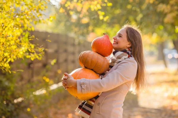 Portrait Happy Smile Woman Pumpkins Hand Cozy Autumn Vibes Halloween — Stockfoto