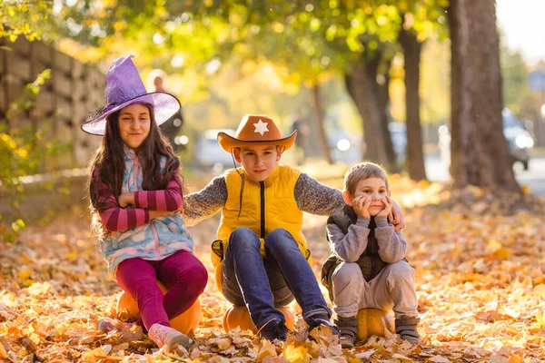 Diversión Halloween Acción Gracias Para Niños Aire Libre — Foto de Stock
