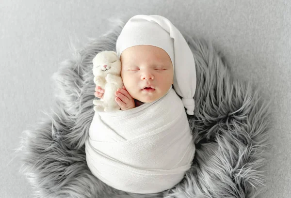 Newborn Baby Child Swaddled Fabric Sleeping Holding Bunny Toy Sweet — Foto de Stock