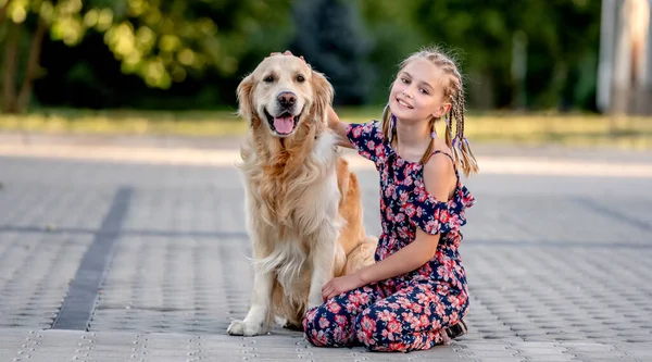 Preteen Girl Her Golden Retriever Dog Lace Looking Camera Female — стоковое фото
