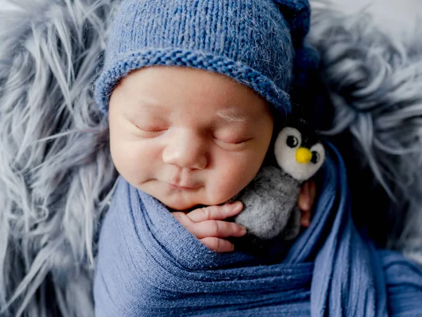 Newborn Baby Boy Swaddled Fabric Holding Bird Toy Sleeping Basin — Stock Photo, Image