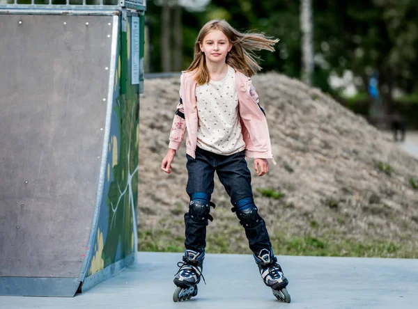 Cute Girl Roller Skater Sitting City Park Ground Pretty Female — Stock Photo, Image