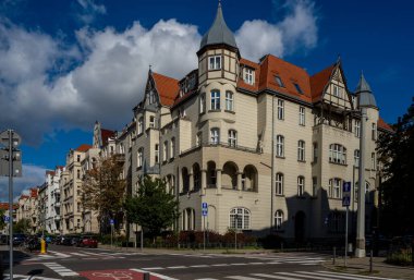 Güneşli Gün Poznan Şehri 'ni aydınlatıyor, Polonya Güzelce