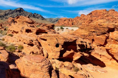 Ateş Vadisi Parkı güneşli bir günde, Nevada, ABD