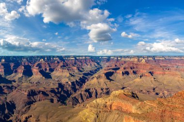 Güneşli bir günde Büyük Kanyon Ulusal Parkı, Arizona, ABD