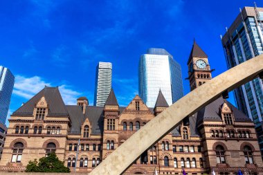 Toronto Eski Belediye Binası güneşli bir günde, Ontario, Kanada