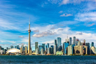 Güneşli bir günde Toronto 'nun panoramik manzarası, Ontario, Kanada
