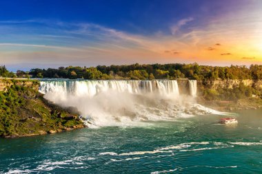 Kanada 'nın Niagara Şelaleleri, Amerika Şelaleleri, Niagara Şelaleleri, Ontario, Kanada