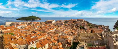 Hırvatistan 'ın Dubrovnik kentinde güzel bir yaz günü panorama