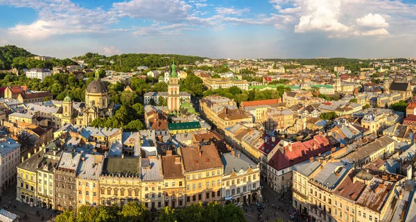 Panoramisch Uitzicht Van Lviv Een Mooie Zomerdag Oekraïne — Stockfoto