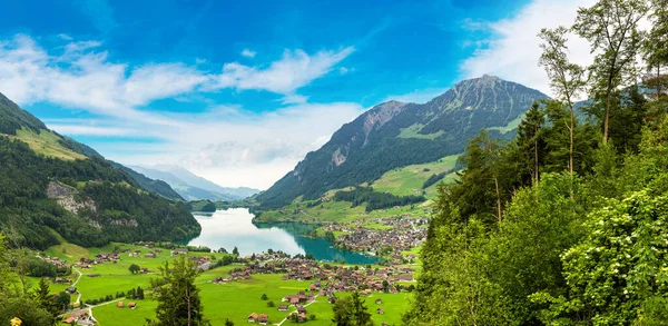Panorama Del Pueblo Lungern Hermoso Día Verano Suiza —  Fotos de Stock