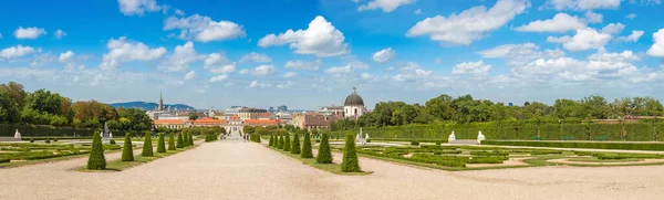 Fontaine Jardin Belvédère Vienne Autriche Par Une Belle Journée Été — Photo