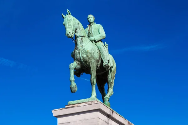 Monumento Rei Albert Bruxelas Belo Dia Verão Bélgica — Fotografia de Stock