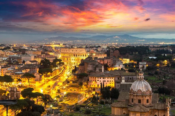 Panorama Luftaufnahme Des Kolosseums Einer Sommernacht Rom Italien — Stockfoto