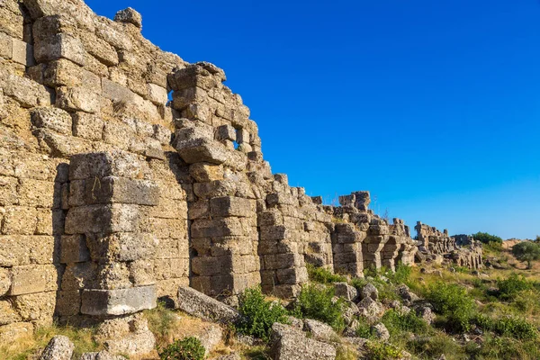Ruiner Agora Oldtidsbyen Side Vakker Sommerdag Antalya Tyrkia – stockfoto