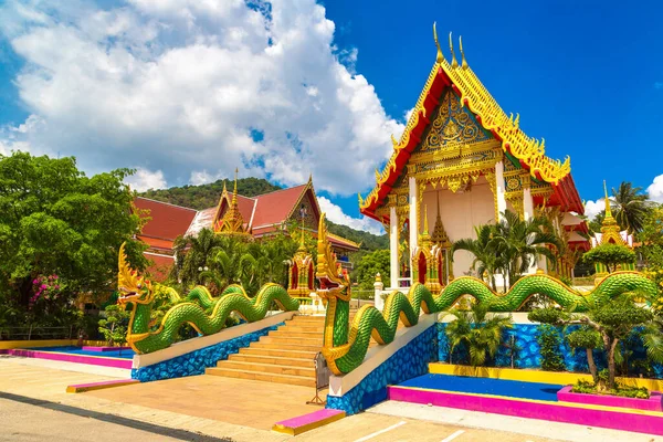 Karon Tempel Phuket Thailand Einem Sommertag — Stockfoto