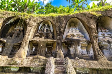 Pura Gunung Kawi tapınağı Bali, Endonezya 'da güneşli bir günde
